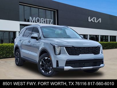 New 2026 Kia Sorento S w/ S Panoramic Sunroof Package