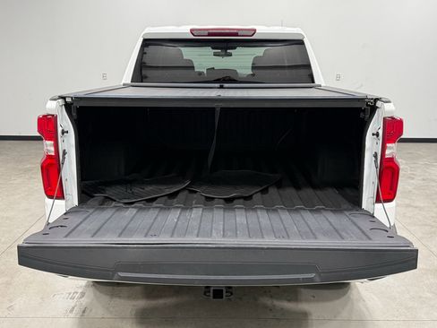 Used 2020 Chevrolet Silverado 1500 Custom w/ Custom Value Package image 8
