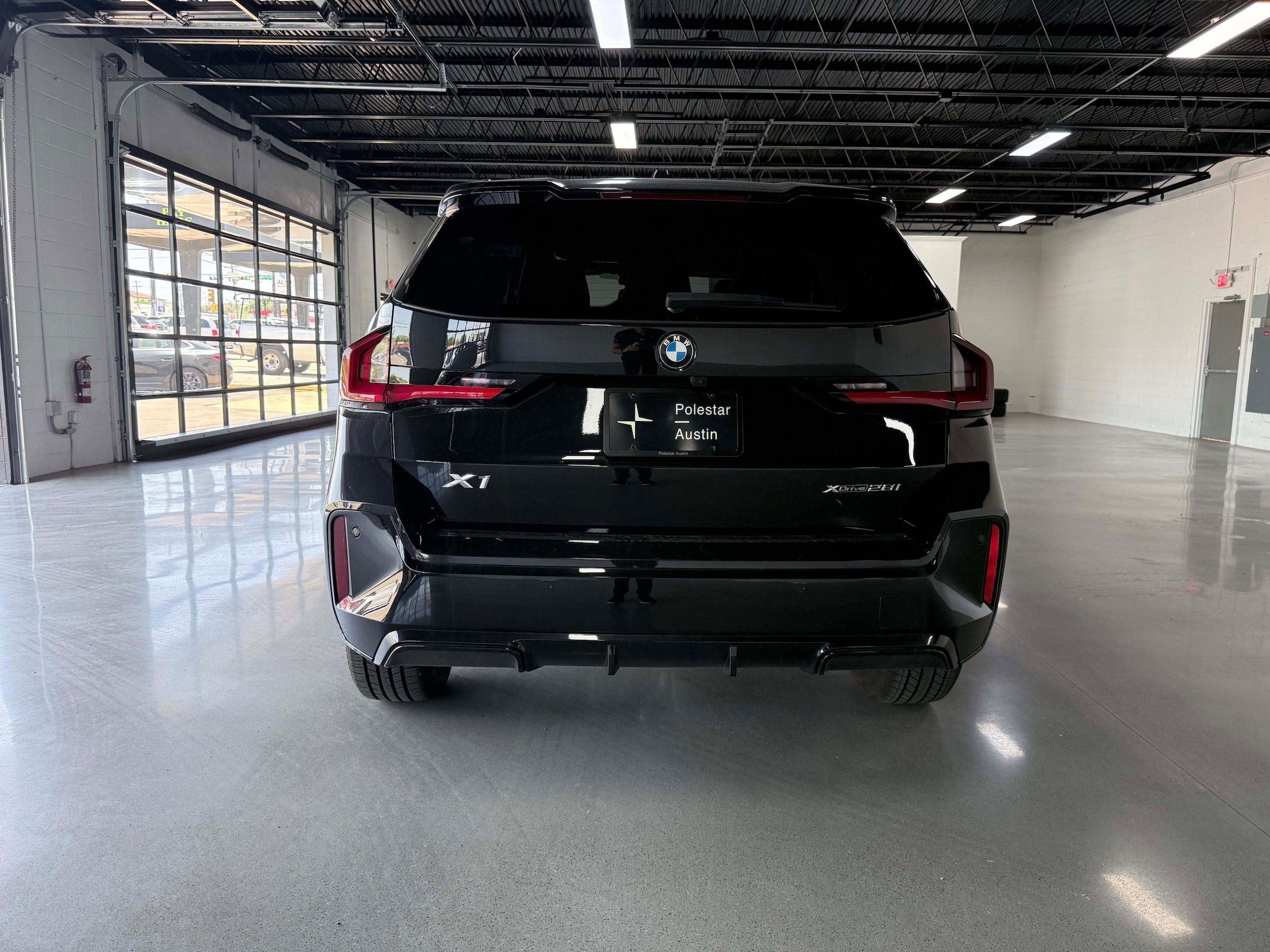 Used 2026 BMW X1 xDrive28i AWD/4WD image 4