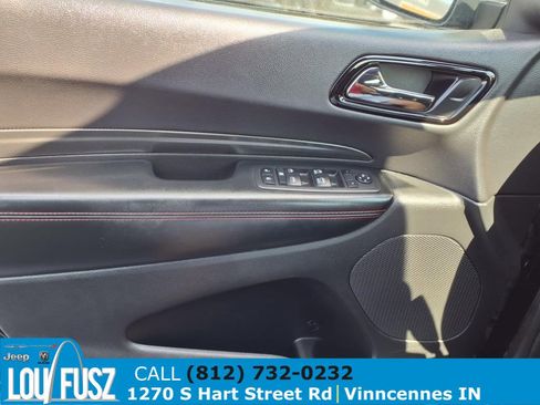 Used 2024 Dodge Durango GT image 16