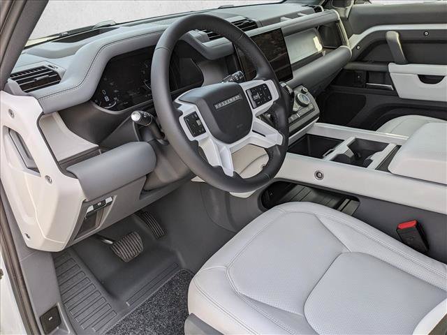 Certified 2025 Land Rover Defender 110 X-Dynamic SE AWD/4WD image 2