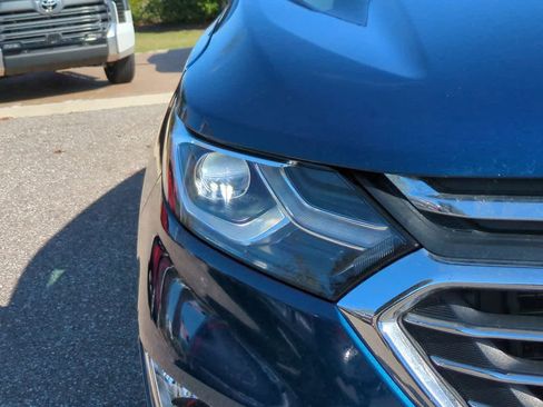 Used 2021 Chevrolet Equinox Premier image 10