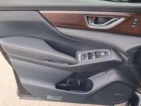 Used 2023 Subaru Ascent Touring image 22