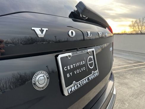 Certified 2025 Volvo XC90 B5 Plus image 38