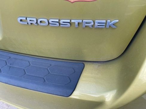 Used 2021 Subaru Crosstrek 2.0i Premium w/ Moonroof Package AWD/4WD image 8