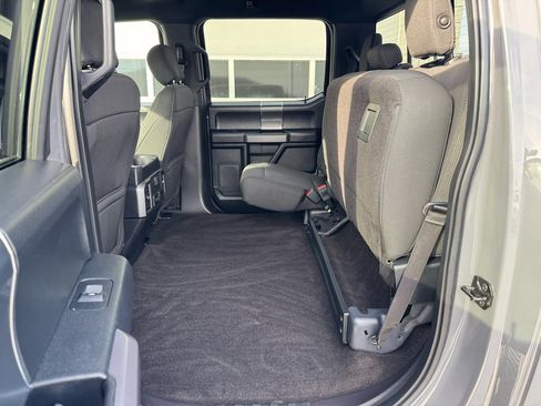 Used 2018 Ford F150 XLT w/ Equipment Group 302A Luxury image 29