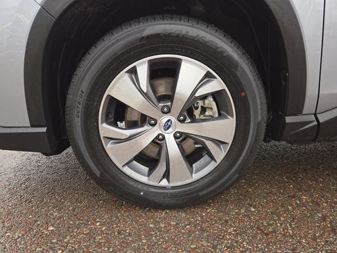 Certified 2025 Subaru Ascent Premium image 10