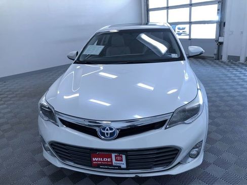 Used 2015 Toyota Avalon XLE Touring FWD image 9