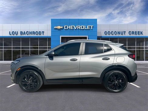 Certified 2024 Buick Encore GX Sport Touring image 5