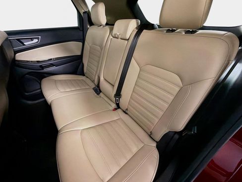 Used 2019 Ford Edge SEL w/ Equipment Group 201A image 22