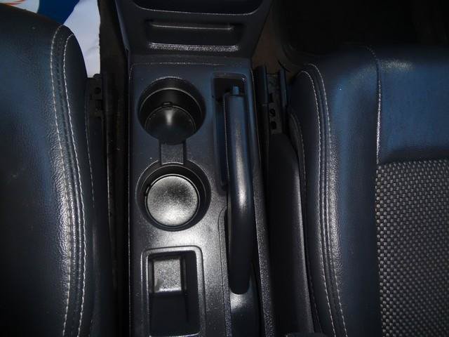 Used 2017 Jeep Compass Latitude FWD image 21