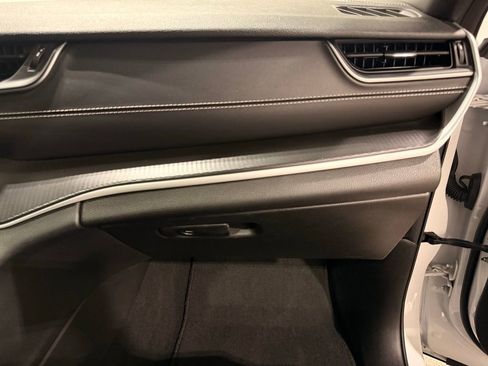 Used 2023 Jeep Grand Cherokee Altitude image 29