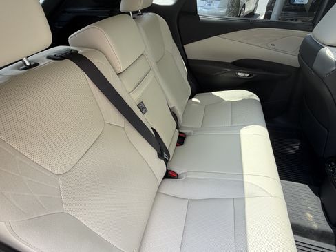 Used 2024 Lexus RX 350 w/ Convenience Package AWD/4WD image 39
