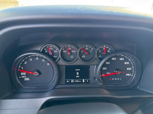 Certified 2021 Chevrolet Silverado 1500 Custom Trail Boss AWD/4WD image 17