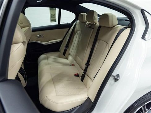 New 2026 BMW 330i xDrive Sedan w/ Premium Package image 25