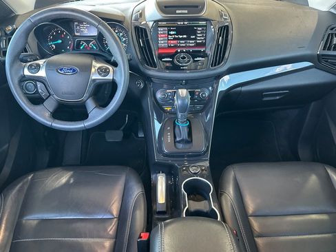 Used 2015 Ford Escape Titanium FWD image 9