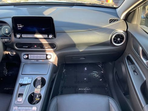 Used 2022 Hyundai Kona Limited w/ Cargo Package FWD image 56