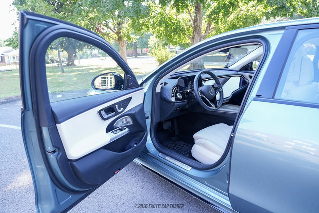 Used 2026 Mercedes-Benz E 450 4MATIC Sedan image 37