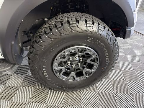 Used 2026 Ford F150 Raptor w/ Equipment Group 803A Raptor R AWD/4WD image 12
