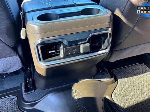 Used 2022 GMC Sierra 2500 Denali w/ Denali Black Diamond Edition image 32