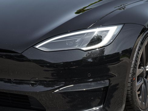 Used 2023 Tesla Model S AWD/4WD image 6