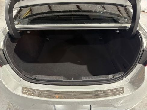 Used 2025 MAZDA MAZDA3 s image 32