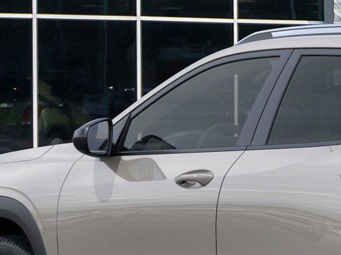 New 2026 Chevrolet Trax ACTIV image 12