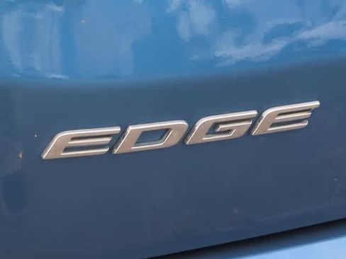 Used 2019 Ford Edge ST w/ Equipment Group 401A AWD/4WD image 13