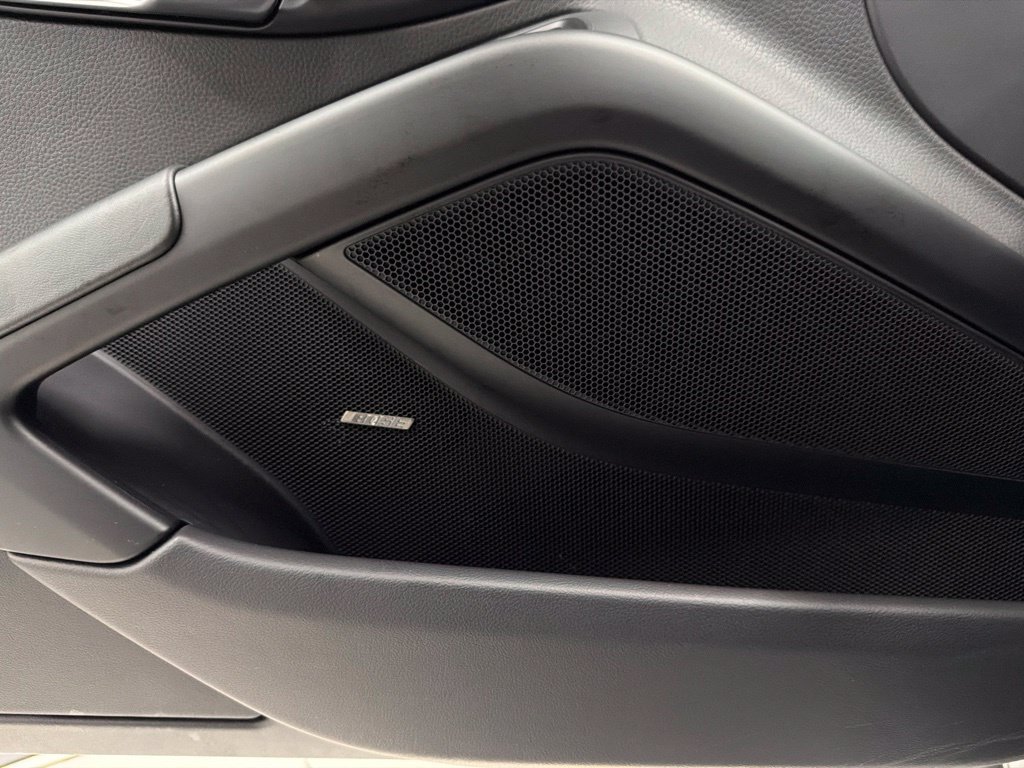 Used 2025 Porsche 718 Cayman RWD image 24