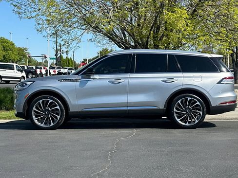 Used 2021 Lincoln Aviator Reserve w/ Equipment Group 202A AWD/4WD image 5