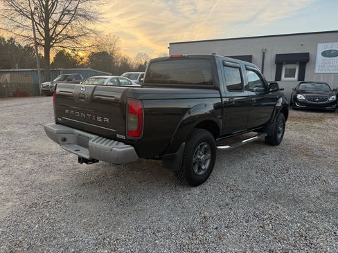 Used 2004 Nissan Frontier XE w/ (PWR) Pwr Pkg image 4