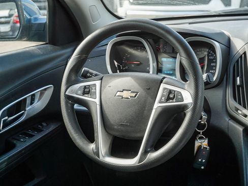 Used 2016 Chevrolet Equinox LT FWD image 16