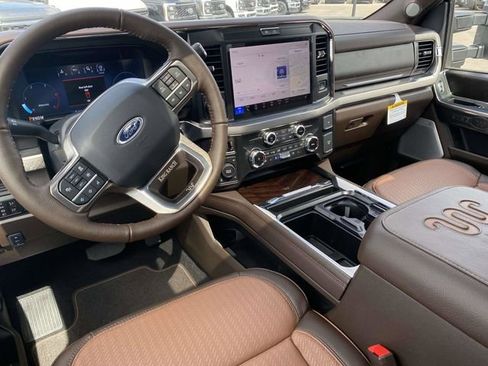 New 2026 Ford F250 King Ranch w/ Chrome Package AWD/4WD image 10