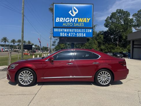 Used 2014 Lexus LS 460 w/ Comfort Package RWD image 2