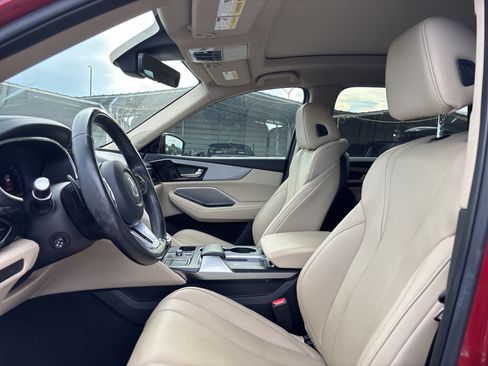 Used 2024 Acura MDX FWD image 12
