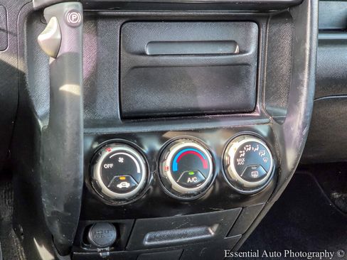 Used 2003 Honda CR-V LX image 18
