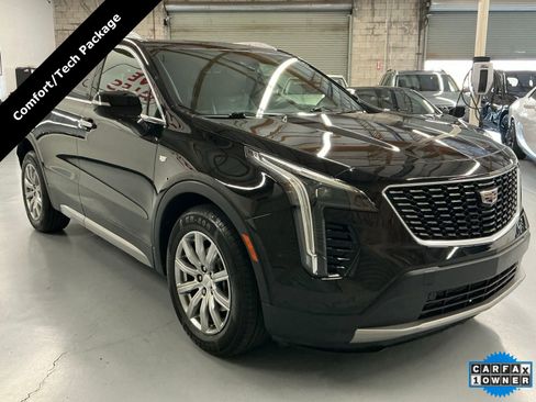 Used 2021 Cadillac XT4 Premium Luxury image 3