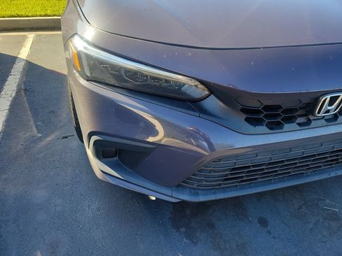 Certified 2024 Honda Civic EX-L image 9