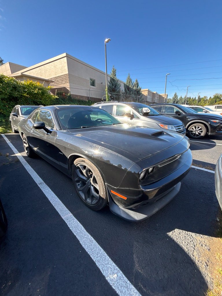 Used 2019 Dodge Challenger R/T RWD image 5