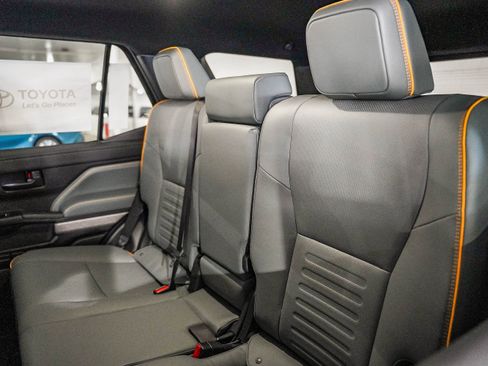 New 2026 Toyota 4Runner Trailhunter image 22