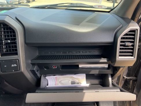 Used 2022 Ford F350 XL w/ Power Equipment Group image 37