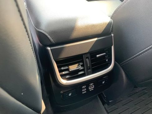 Used 2023 Subaru Outback Limited AWD/4WD image 22