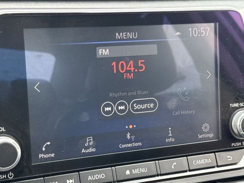 Used 2024 Nissan Altima 2.5 SR image 19