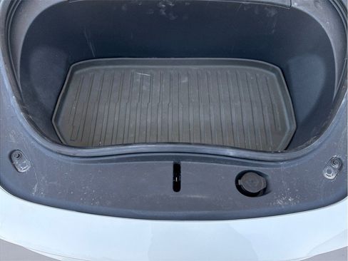 Used 2024 Tesla Model 3 Long Range AWD/4WD image 7