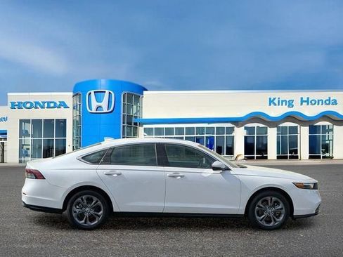 Used 2024 Honda Accord EX-L image 7