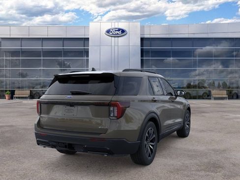New 2026 Ford Explorer ST-Line AWD/4WD image 8