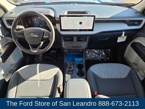 New 2025 Ford Maverick XLT image 13