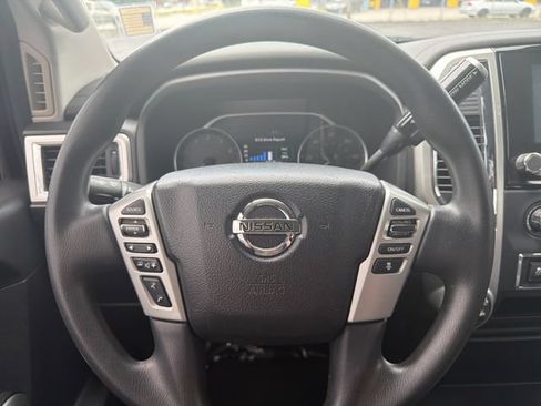 Used 2021 Nissan Titan SV w/ Accessory Utility Package AWD/4WD image 20