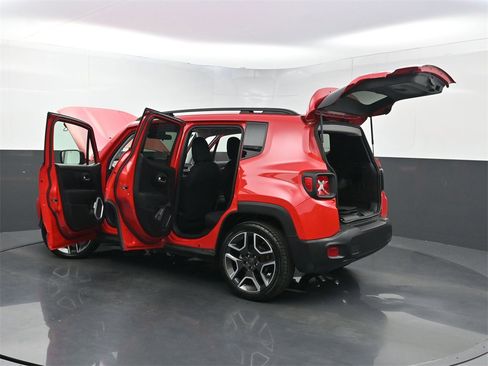Used 2020 Jeep Renegade Sport image 33
