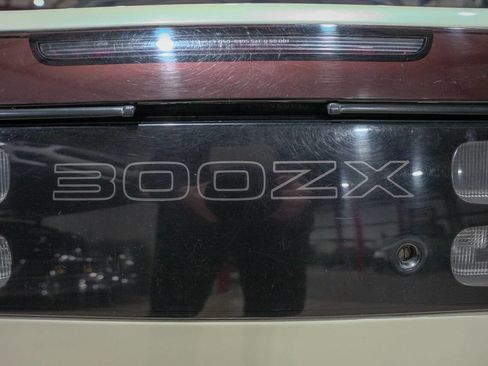 Used 1993 Nissan 300ZX Base 2dr Convertible image 34